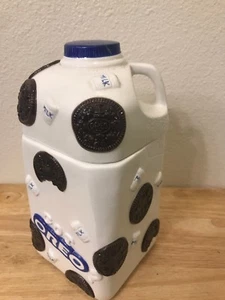 Oreo Cookie ceramic milk jug shape cookie jar Huston Harvest Gift Products LLC - Picture 1 of 10