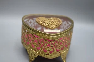 Vintage Heart Shaped Ormolu Filigree Jewelry Casket Pink Velvet Interior  B1 - Picture 1 of 9