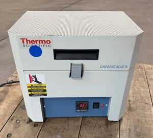 Thermo Lindberg/Blue M 1100ºC Tube Furnace TF55030A-1 - Picture 1 of 8