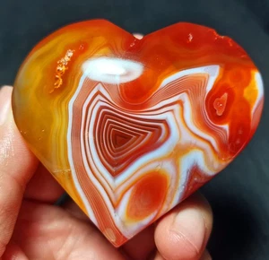 TOP 125.7G Natural Polished Silk Banded Lace Agate Crystal Madagascar R1954 - Picture 1 of 16