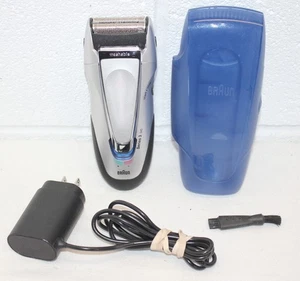 BRAUN Series 3 340 rasoio/tagliabordi uomo senza fili ricaricabile PULITO! Usato in ottime condizioni! 5742 - Foto 1 di 13