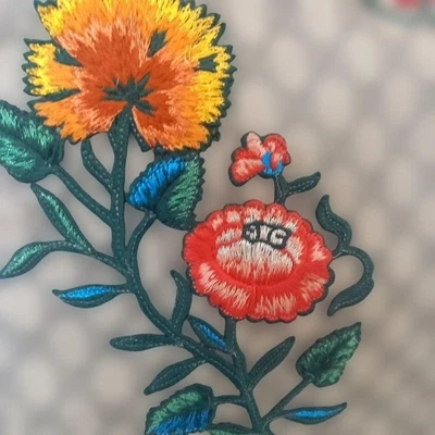 Auténtico Bolso de Mano GUCCI Bordado Mariposa Floral GG Supreme Lona Beige 450950 Foto 1 de 4