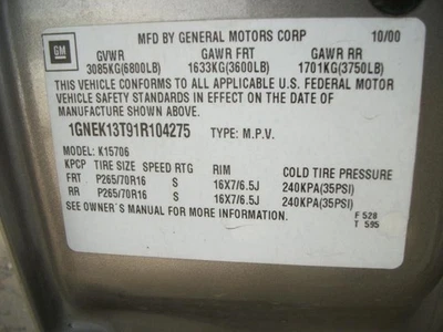 Brazo de control inferior trasero usado se adapta a: Chevrolet Tahoe 2001 trasero gris inferior Foto 1 de 4