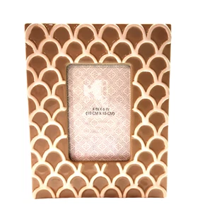 Taupe & White Heavy Ceramic 4x6 Photo Picture Frame Glass Portrait & Landscape - Picture 1 of 2