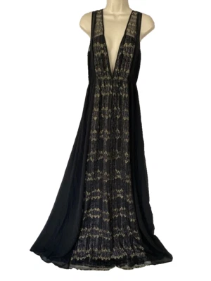 Maxi Vestido BCBGeneration Pequeño Negro Ilusión Encaje Imperio Capricho Boho Glam Foto 1 de 4