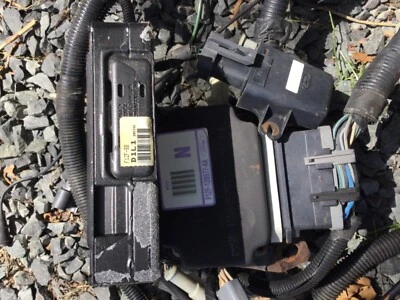 Ford Mustang 1992 2,3 arnés de cableado Mass Air ECU D1L1, módulo de control de relé  Foto 1 de 4