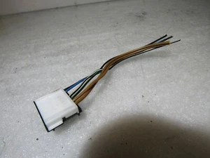 Mercedes C Class W202 SAM ECU control unit module 0225455332 connector plug e - Picture 1 of 4