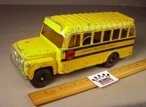 Vintage 1960's Hubley School Bus diecast metal 9.5 " toy original in yellow USA - Picture 1 of 4