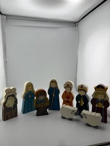 Holz Krippenset Figuren Blöcke Tiere ausgeschnitten Landhaus Bauernhaus Chic - Bild 1 von 3