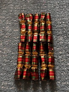 Vintage / retro bundle of 10 Mini Christmas crackers Plaid/tartan - Picture 1 of 4
