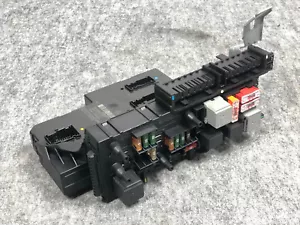 10-11 Mercedes W204 C300 C250 Rear SAM Module Relay Fuse Box 2049060505 OEM - Picture 1 of 14