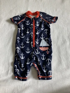 Traje de baño de una pieza Just One You Baby Boy - Imagen 1 de 4