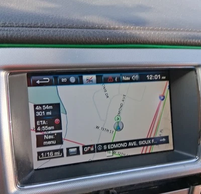OEM 2014-2015 Jaguar XF Navigation Radio CD & Information Display Screen Tested - Image 1 of 4