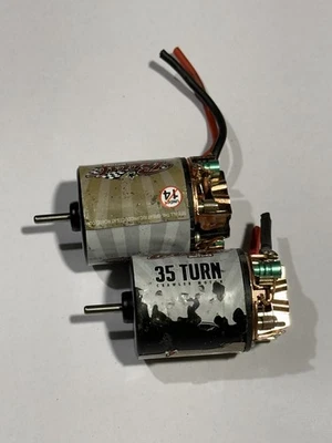 Par de motores sobre orugas reconstruibles RC4WD cepillados 35T Boost 540 RC4Z-E0045 Foto 1 de 4