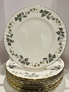 4 platos de cena Minton Bone China England Greenwich enredadera borde dorado - Imagen 1 de 6