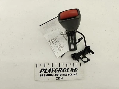 VOLVO V70 XC Hebilla de cinturón de seguridad derecha para pasajero trasero Receptor Se adapta a 98 99 00 Foto 1 de 4