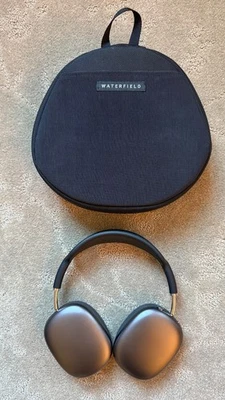 Apple AirPods Max Wireless Over-Ear Headset - Waterfield Case included - Image 1 of 4