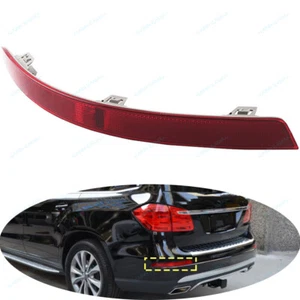 Left Rear Bumper Reflector Fit For Mercedes Benz W166 GL GL350 GL450 GL550 GLS - Picture 1 of 4