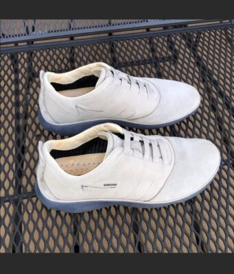 Geox Women’s D Nebula E Low-Top Sneakers - Image 1 of 4