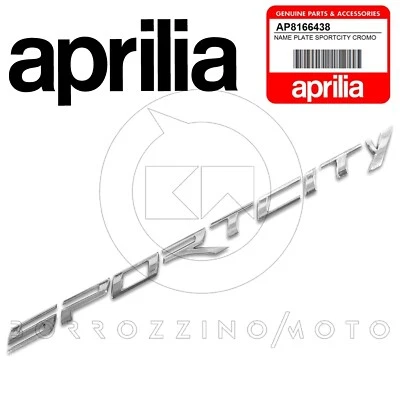 TARGHETTA SCRITTA LATERALE "SPORTCITY" ORIGINALE APRILIA SPORTCITY 125 200 250 - Immagine 1 di 2