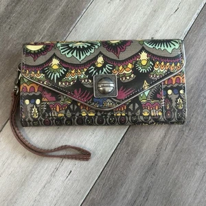 Sakroots Envelope Wallet Wristlet Spirit Desert Artist Circle Rainbow grau schwarz - Bild 1 von 6