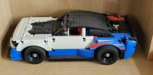 LEGO TECHNIC: NASCAR NEXT GEN CHEVROLET CAMERON 42183 - Picture 1 of 1