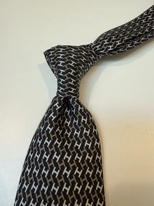 Hermès Herren Seidenkrawatte schwarz mit H Logo 5326TA 3,5x60 LANG - Bild 1 von 5