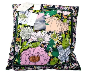 NWT Vera Bradley ReImagined Pillow 1 8X 18 "Bloom Bloom" Pattern 100% Cotton - Picture 1 of 11
