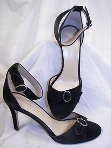 Neu im Karton Audrey Brooke schwarz Wildleder Bobbi 7M Knöchelriemen Stiletto abblätternd Chrom - Bild 1 von 6