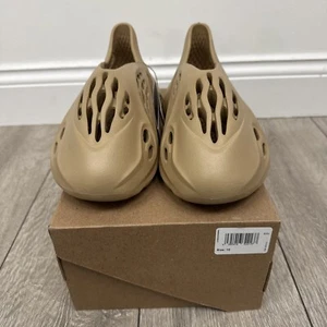 New Adidas Yeezy Foam RNNR Ochre UK10 US10 GW3354 100% Authentic Fast Post - Picture 1 of 8