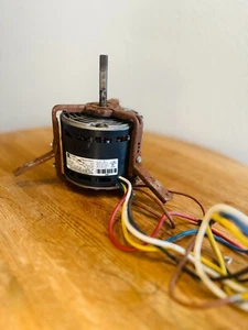 Good Condition EMERSON K55HXDKA-6916 Blower Motor 115V 1/5 HP  D340086P02 - Picture 1 of 3