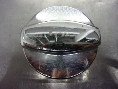 561 A TRIUMPH BONNEVILLE AMERICA 800 2002 OEM TAPA DE GAS COMBUSTIBLE Foto 1 de 4