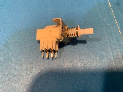 Harman Kardon T45 Stereo Turntable - Reference Switch - Image 1 of 2