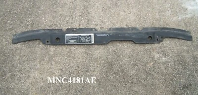 Jaguar XJ8 1998 Vanden Plas radiador delantero panel superior MNC4181AE Foto 1 de 2