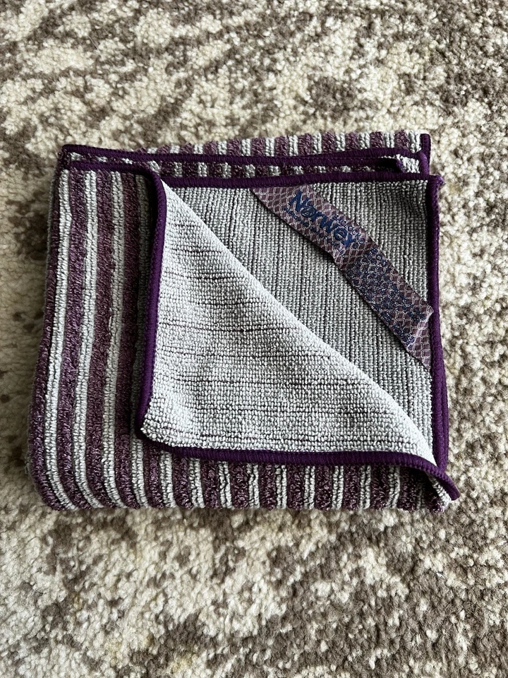 Norwegianx баклажанов/серый вручную полотенце с BacLock микрофибры новый 27,56 «x 13,78» - Изображение 1 из 1