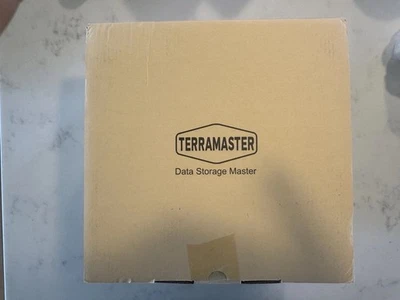 TERRAMASTER F4-425 4-Bay NAS Storage – Intel x86 4Bay, F4-425, Black, NEW - Image 1 of 4