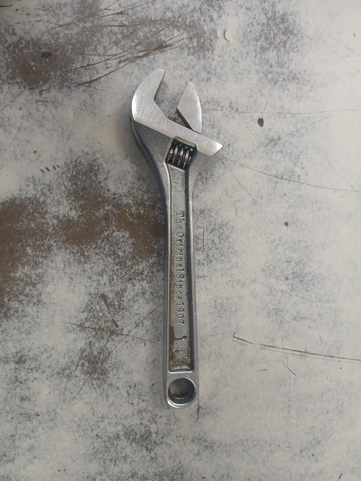 6ln CRESCENT USA 24HAC Foto 1 de 1