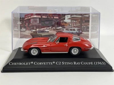 Chevrolet Corvette C2 Sting Ray Coupé 1963 Rosso 1:43 American Car Collection - Immagine 1 di 4