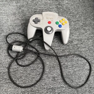 Nintendo 64 (NUS-005) Controller - Original Gray - Picture 1 of 4