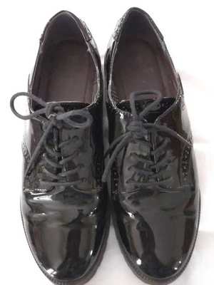 White Mountain Black Oxford Women's Shoes Black Patent vegan Size 10 EUC - Image 1 of 4