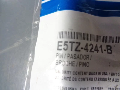 Pin de bloqueo original Ford E5TZ-4241-B Foto 1 de 4