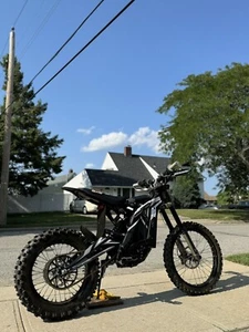 Graphics Kit for Surron Light Bee (All Years) Crew - WHITE - Bild 1 von 8