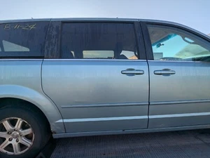2008 Chrysler Town and Country Right Rear Electric Sliding Door Blue (FITS 08-16 - Picture 1 of 8