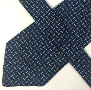 Lauren Green Label Ralph Lauren Mens Tie, Blue White Line Geometric Pattern - Picture 1 of 8