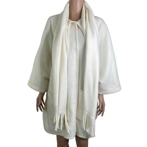 Amanda Smith Fleece Coat One Size White Fringe - Picture 1 of 11