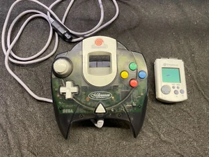 Offizieller Original-Zubehör-Hersteller Sega Dreamcast schwarzer Controller visuelle Speichereinheit Millenium 2000 - Bild 1 von 4