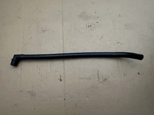 93-96 CORVETTE C4 PVC HOSE TUBE WITH ELBOW RH 12550624 - Picture 1 of 3