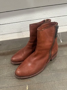 Frye Boots Womens Size 6 Brown Leather Zip Ankle Short Western Classic 4001E18 - Picture 1 of 9