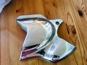 Honda VT 750 C2 Shadow RC44 Ritzelabdeckung - Bild 1 von 4