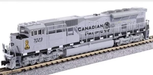 Locomotora Kato 176-8544 N SD70ACU CP Military Heritage #7023 (GRIS) DCC lista - Imagen 1 de 1